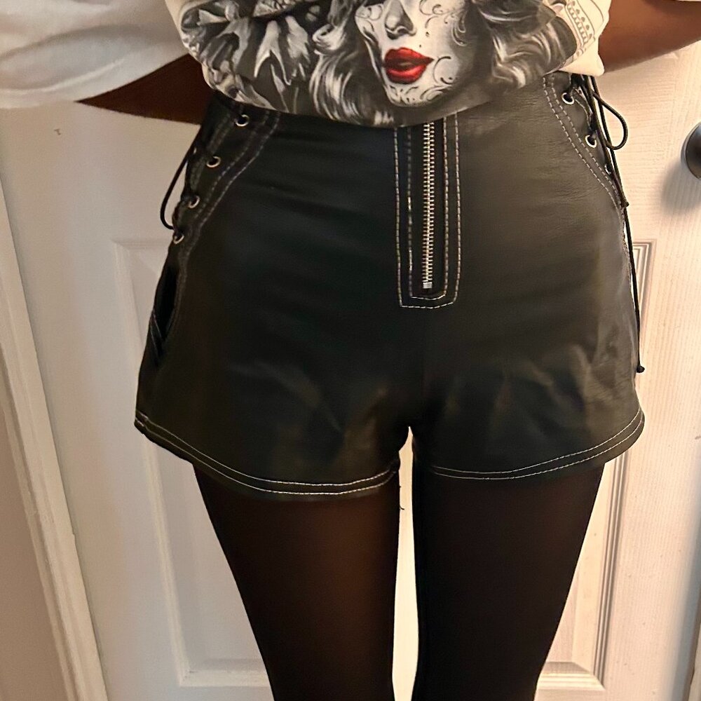 Ladies (S) Black non animal leather